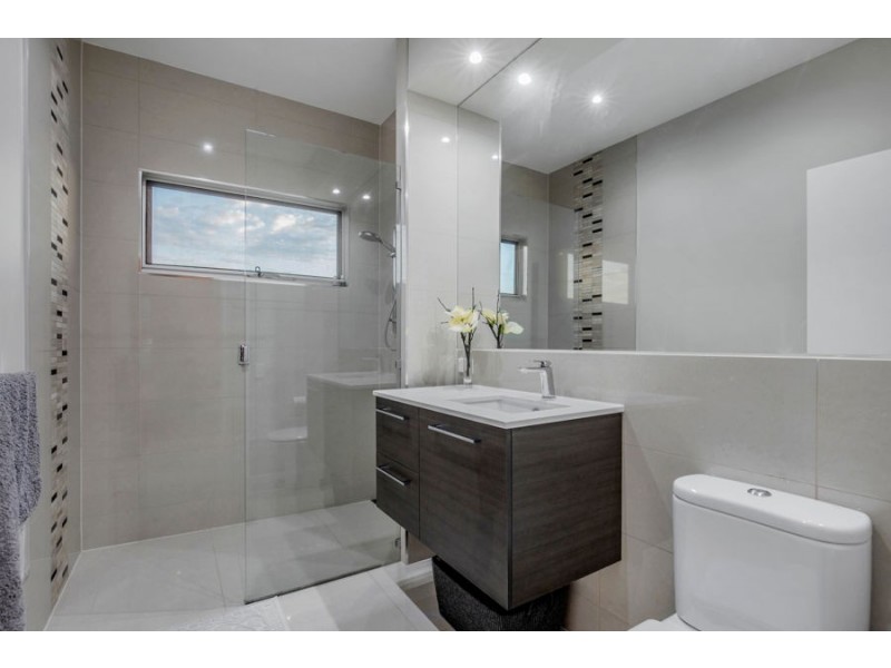 72 Brindabella Close, Coomera Waters QLD 4209
