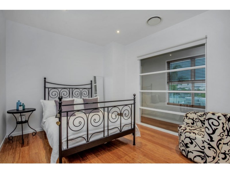 72 Brindabella Close, Coomera Waters QLD 4209
