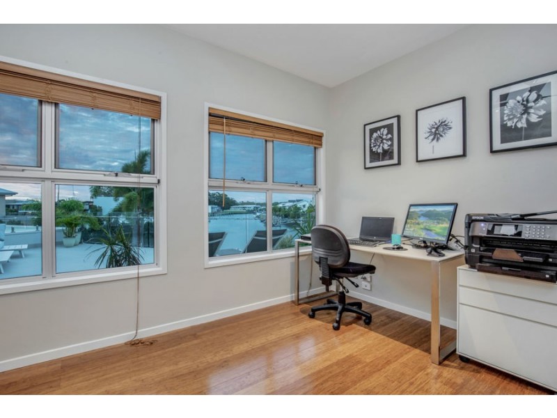 72 Brindabella Close, Coomera Waters QLD 4209