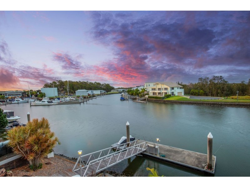 72 Brindabella Close, Coomera Waters QLD 4209