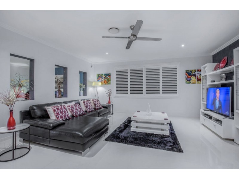 21 Kurura Road, Coomera Waters QLD 4209