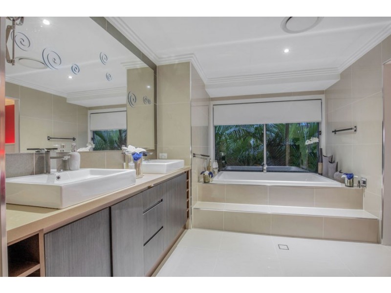 21 Kurura Road, Coomera Waters QLD 4209
