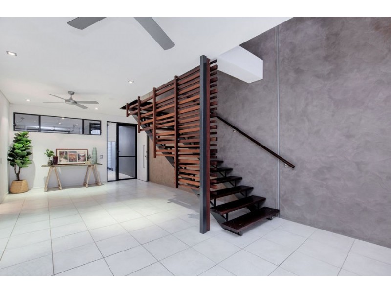 9 Kestrel Lane, Coomera Waters QLD 4209