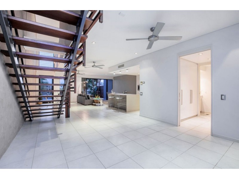 9 Kestrel Lane, Coomera Waters QLD 4209