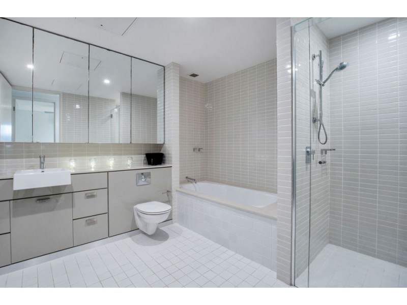 9 Kestrel Lane, Coomera Waters QLD 4209