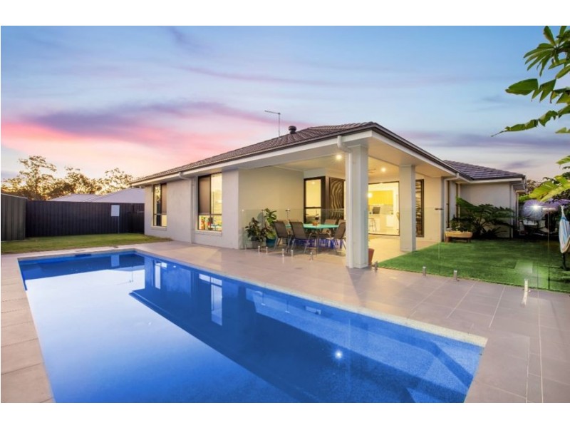 35 Baldwin Crescent (Pacific Cove Estate), Pimpama QLD 4209