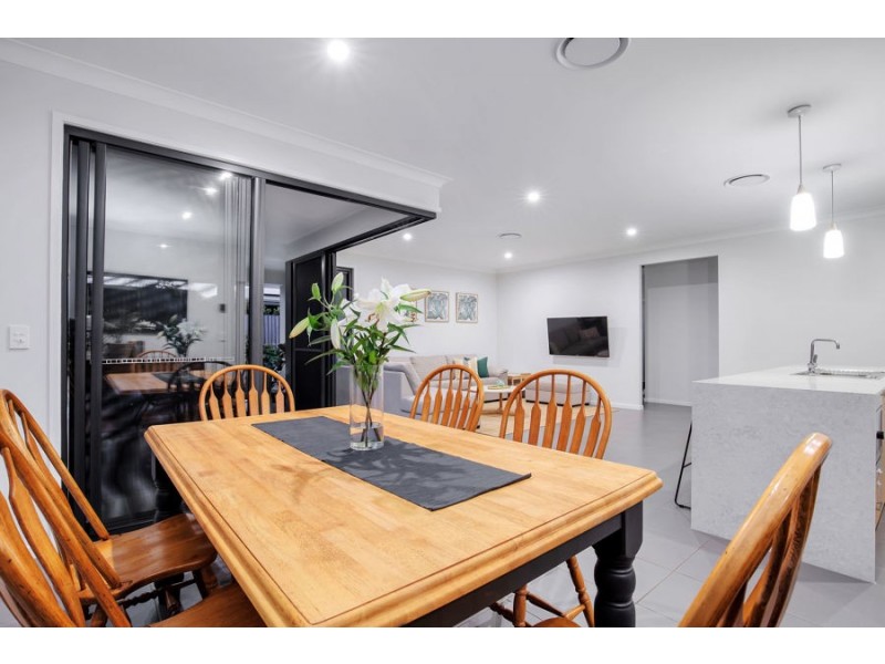 35 Baldwin Crescent (Pacific Cove Estate), Pimpama QLD 4209