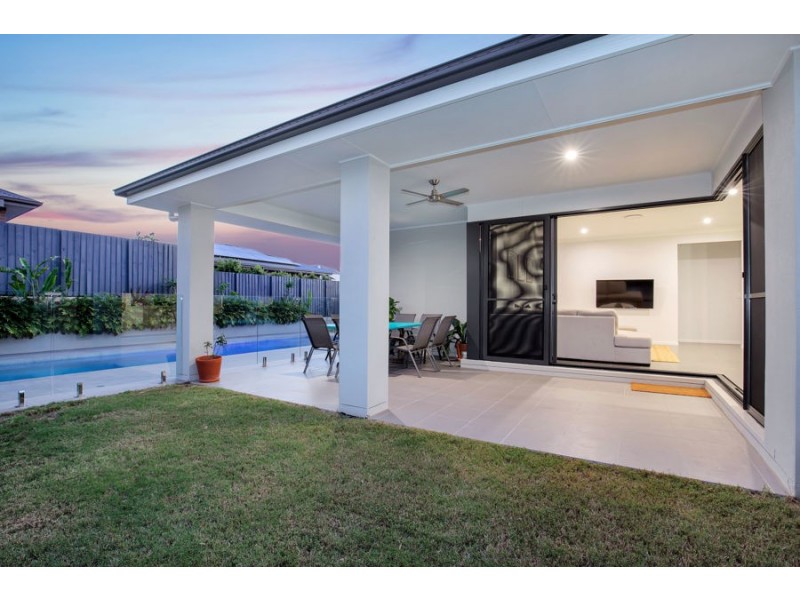 35 Baldwin Crescent (Pacific Cove Estate), Pimpama QLD 4209