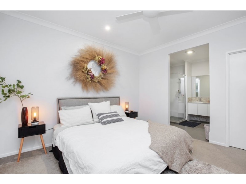 35 Baldwin Crescent (Pacific Cove Estate), Pimpama QLD 4209