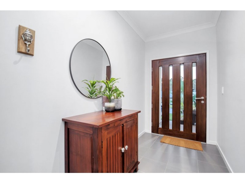 35 Baldwin Crescent (Pacific Cove Estate), Pimpama QLD 4209
