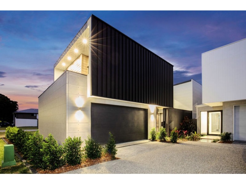 20 Sovereign Lane, Coomera Waters QLD 4209