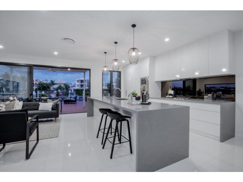 20 Sovereign Lane, Coomera Waters QLD 4209