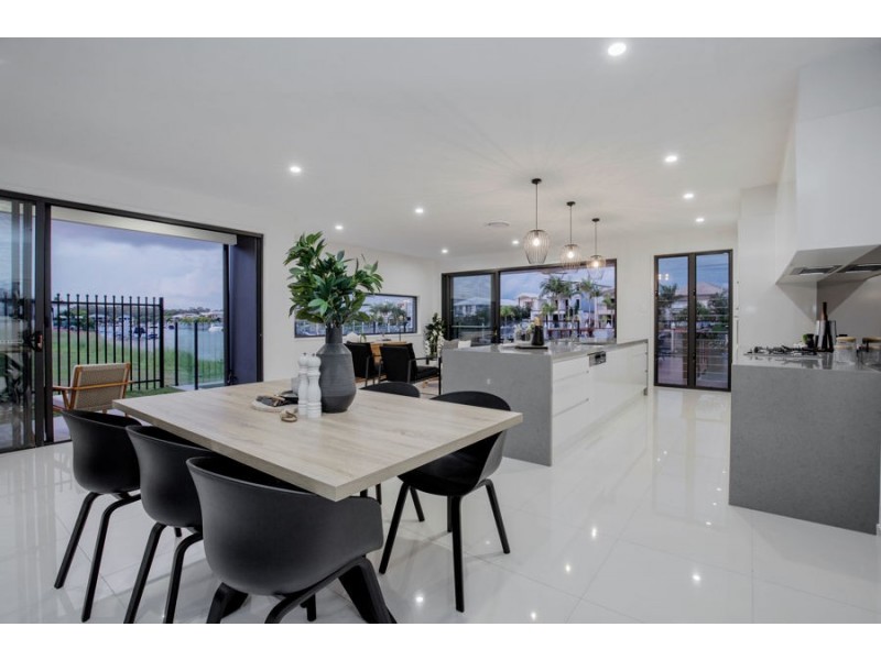 20 Sovereign Lane, Coomera Waters QLD 4209