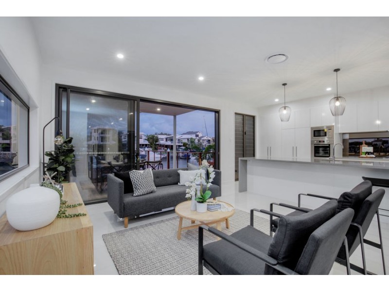 20 Sovereign Lane, Coomera Waters QLD 4209