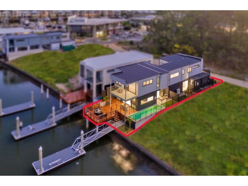 20 Sovereign Lane, Coomera Waters QLD 4209