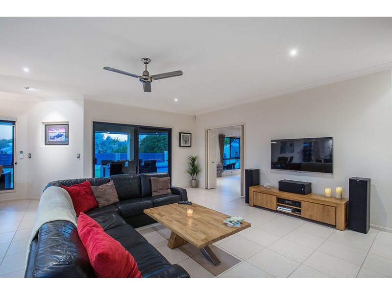 6 Rampage Street, Coomera Waters QLD 4209