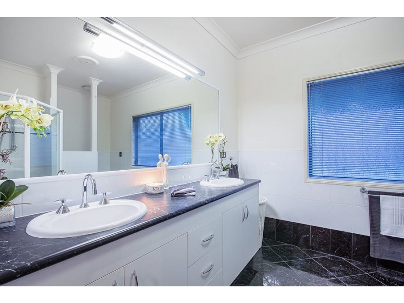 6 Rampage Street, Coomera Waters QLD 4209