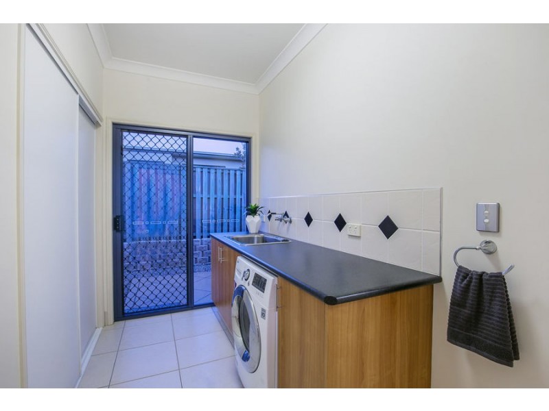 6 Rampage Street, Coomera Waters QLD 4209