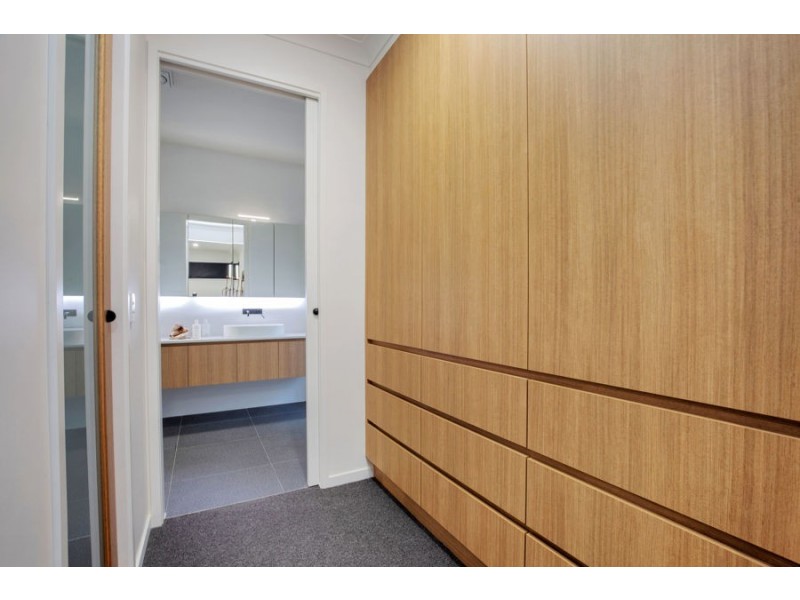 11 Ruthean Circuit, Coomera Waters QLD 4209