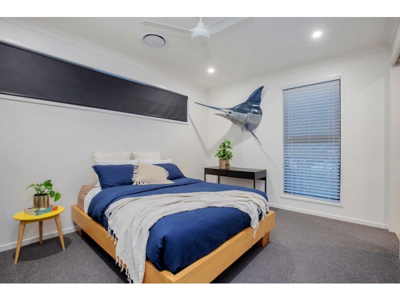 11 Ruthean Circuit, Coomera Waters QLD 4209