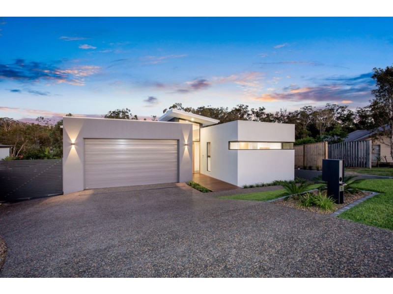 11 Ruthean Circuit, Coomera Waters QLD 4209