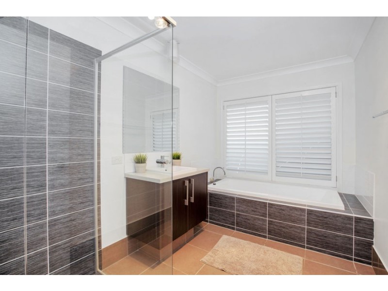 73 Impeccable Circuit, Coomera Waters QLD 4209