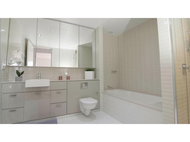 5 Kestrel Lane, Coomera Waters QLD 4209