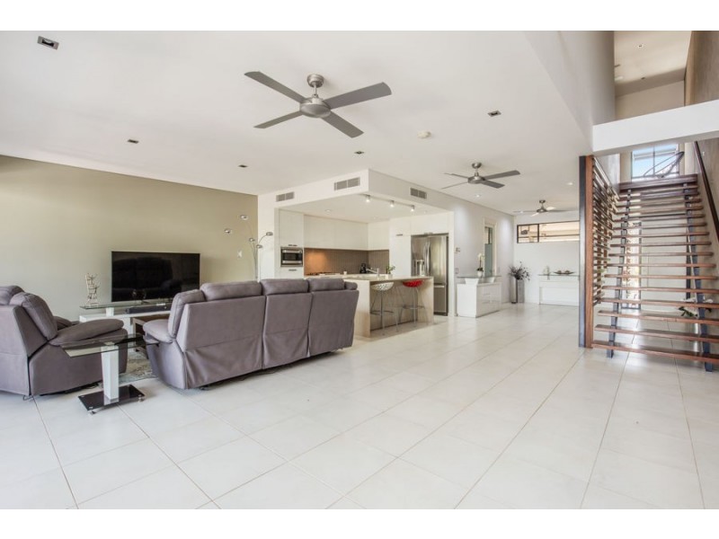 5 Kestrel Lane, Coomera Waters QLD 4209