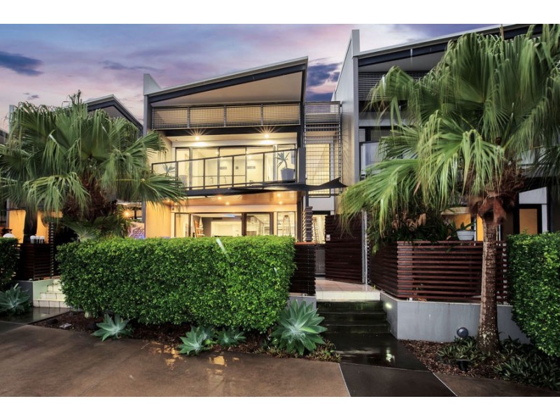 5 Kestrel Lane, Coomera Waters QLD 4209