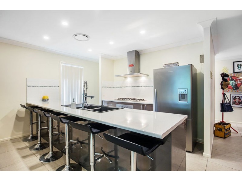 7 Rainbow Circuit, Coomera Waters QLD 4209