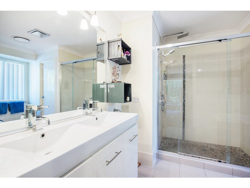 7 Rainbow Circuit, Coomera Waters QLD 4209