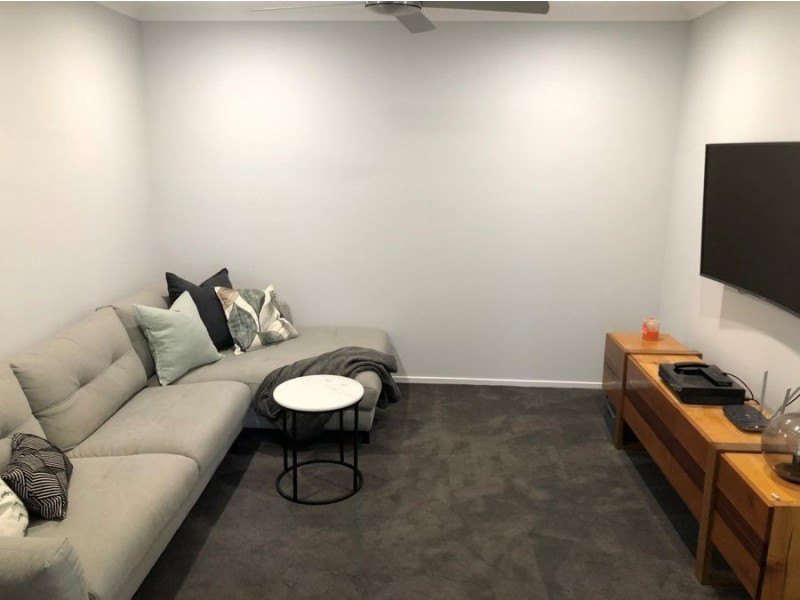 33 Christina Drive, Coomera Waters QLD 4209