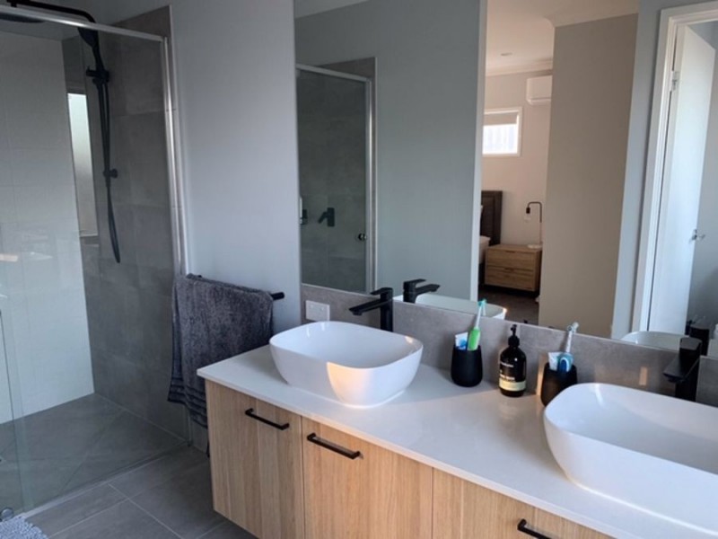 33 Christina Drive, Coomera Waters QLD 4209