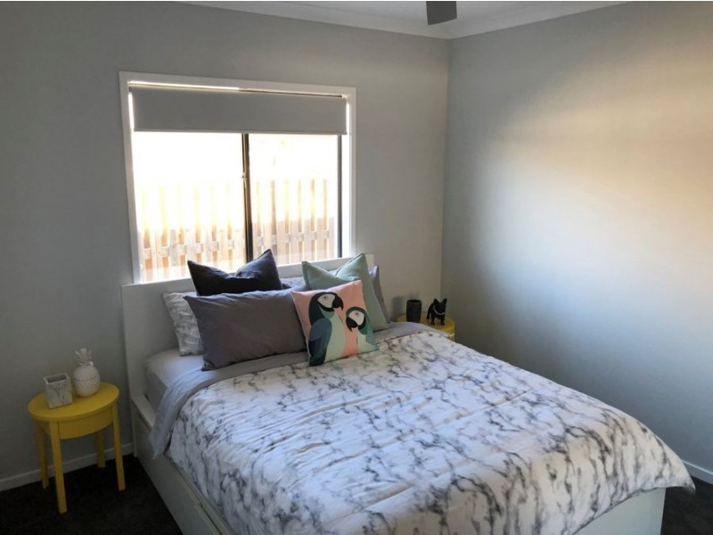 33 Christina Drive, Coomera Waters QLD 4209