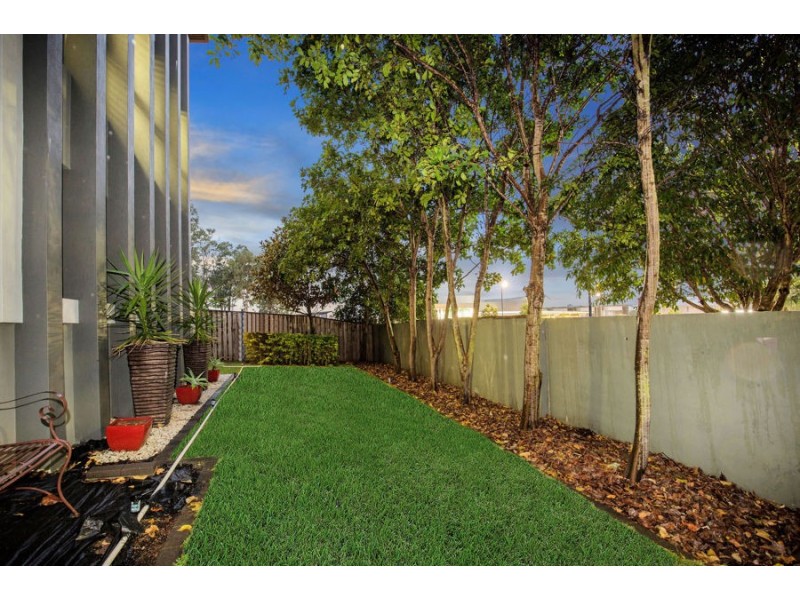 47 Village High Crescent, Coomera Waters QLD 4209