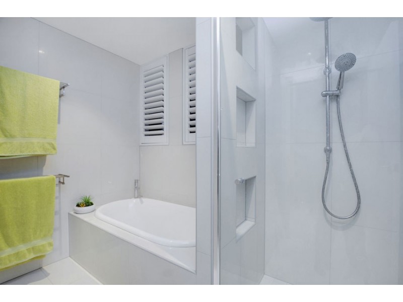47 Village High Crescent, Coomera Waters QLD 4209