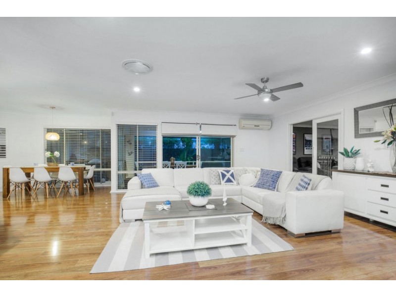 7 Morning Tide Lane, Coomera Waters QLD 4209