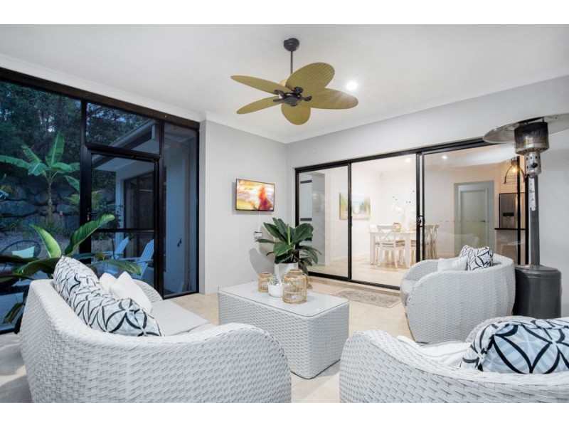 37 Buccaneer Way, Coomera Waters QLD 4209