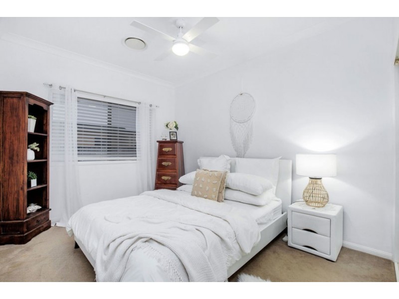 37 Buccaneer Way, Coomera Waters QLD 4209