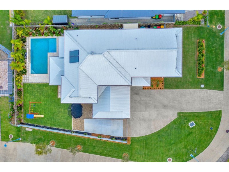 2 Ellida Lane, Coomera Waters QLD 4209