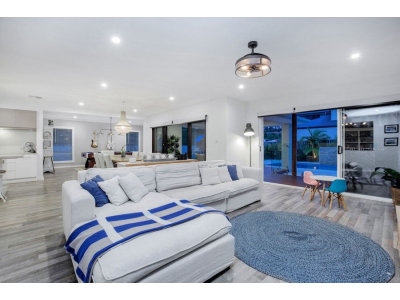 2 Ellida Lane, Coomera Waters QLD 4209