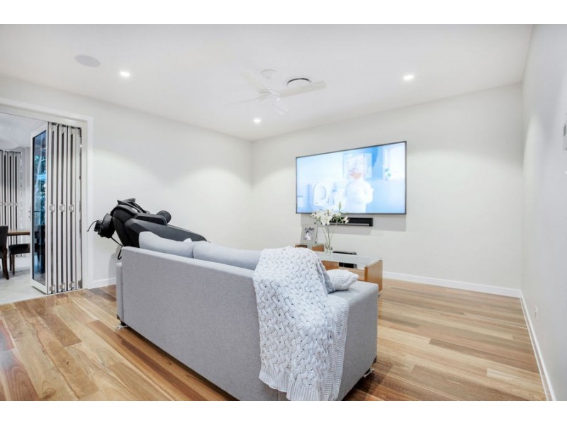 14 Bobsled Lane, Coomera Waters QLD 4209