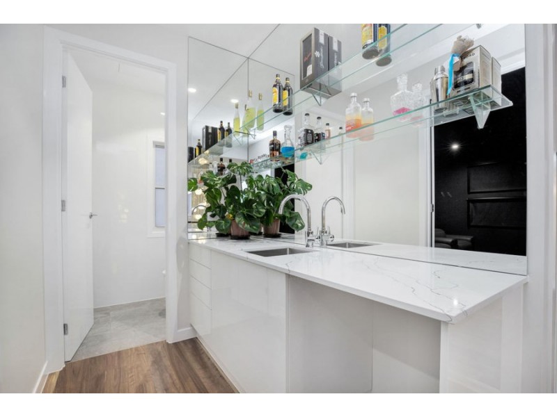 14 Bobsled Lane, Coomera Waters QLD 4209