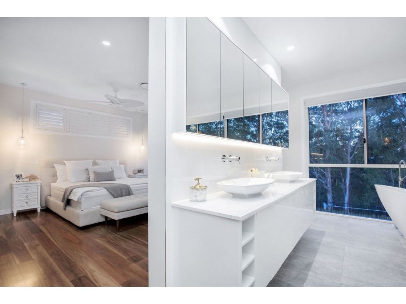 14 Bobsled Lane, Coomera Waters QLD 4209