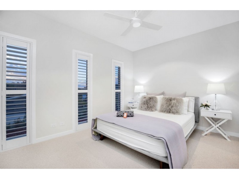 14 Bobsled Lane, Coomera Waters QLD 4209