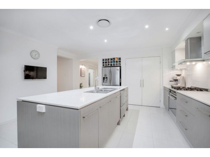 7 Elusive Road, Coomera Waters QLD 4209