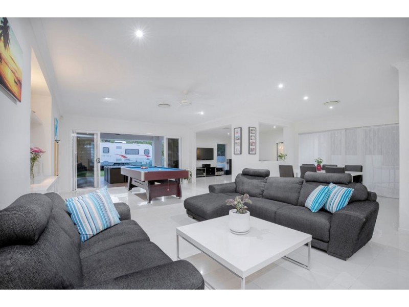 7 Elusive Road, Coomera Waters QLD 4209