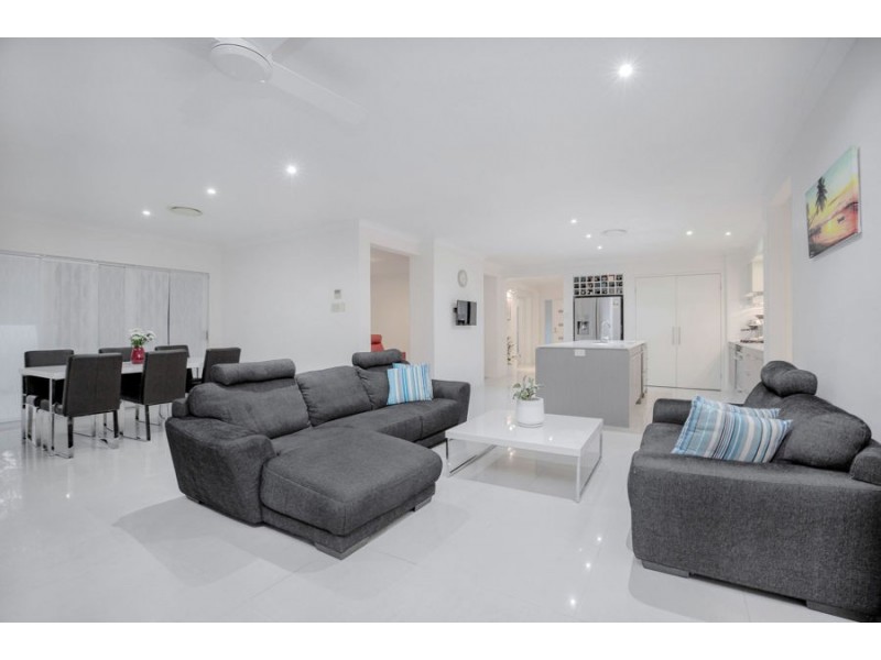 7 Elusive Road, Coomera Waters QLD 4209