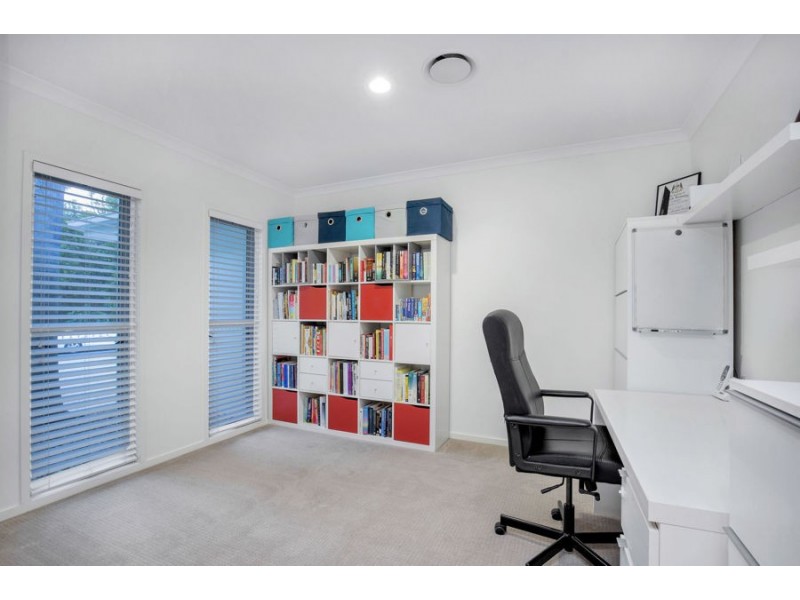 7 Elusive Road, Coomera Waters QLD 4209