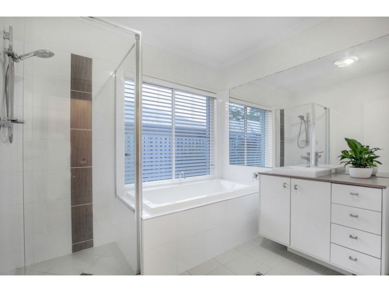 7 Elusive Road, Coomera Waters QLD 4209